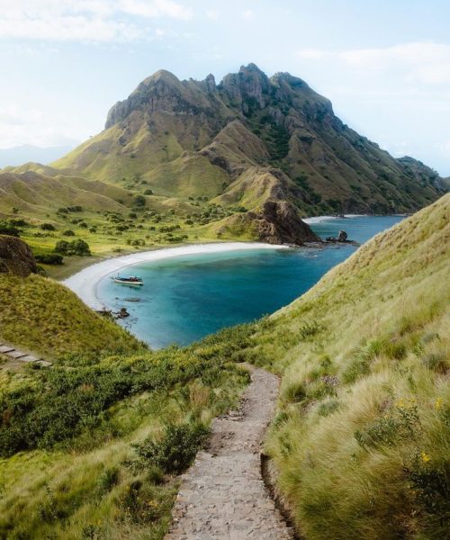 layanan komodo hopping island (2)